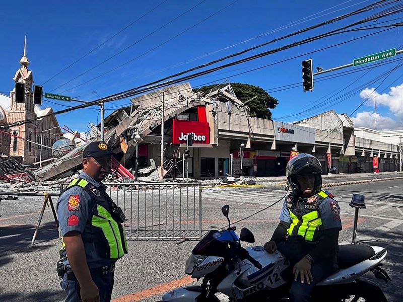 Schweres Erdbeben auf Philippinen: Zahl der Toten 
