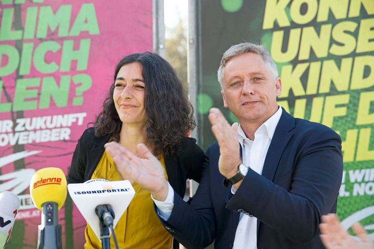 Spitzenkandidatin Sandra Krautwaschl (links) und Klubobmann Lambert Schönleitner im Rahmen des Wahlkampf-Auftaktes der Grünen am Freitag, 25. Oktober 2019.