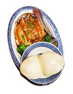 Schwarzer Reis und Krabben-Litschi bei Jiu Ding Lou