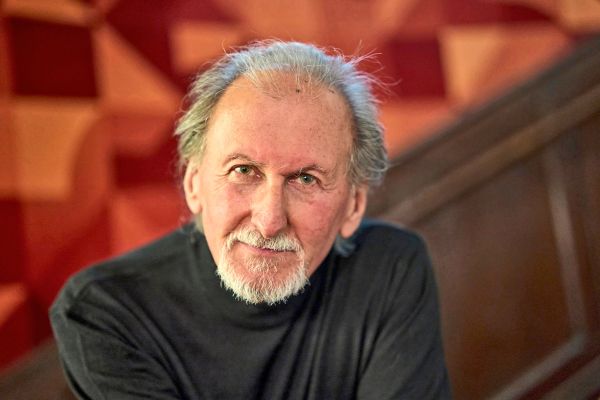 Gerhard-Gruber-wird-75-Die-lauteste-Stimme-des-Stummfilms