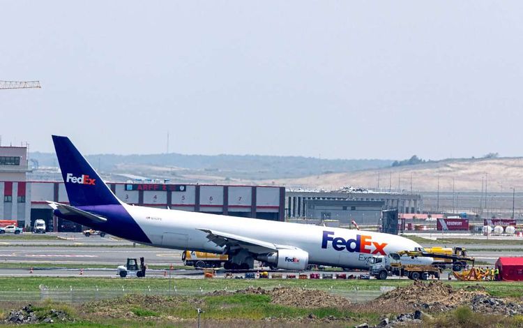 Ohne Bugfahrwerk landete die Boeing 763 in Istanbul.
