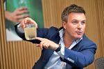 Waterdrop-Chef Murray: "Alles ist besser als Zucker"