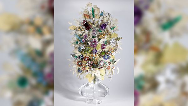 Maria-Theresias-Edelsteinstrau-als-Highlight-beim-Museumsjubil-um