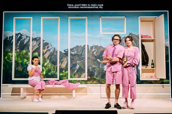 -Halbe-Leben-mit-slowakischen-bertiteln-beim-Bezirke-Volkstheater