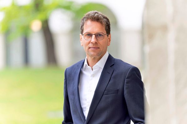 Soziologe-Bogner-Politisierung-der-Wissenschaft-wird-auch-von-links-betrieben-