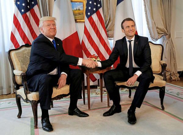 erste-auslandsreise-seit-us-wahl-trump-besucht-notre-dame-er-ffnung-in-paris