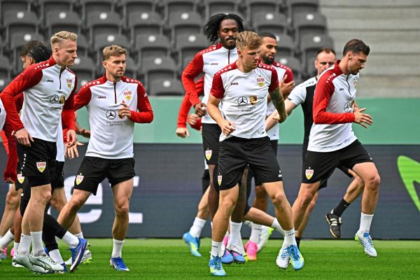 titelverteidiger-stuttgart-fordert-bayern-m-nchen-im-pokalfinale