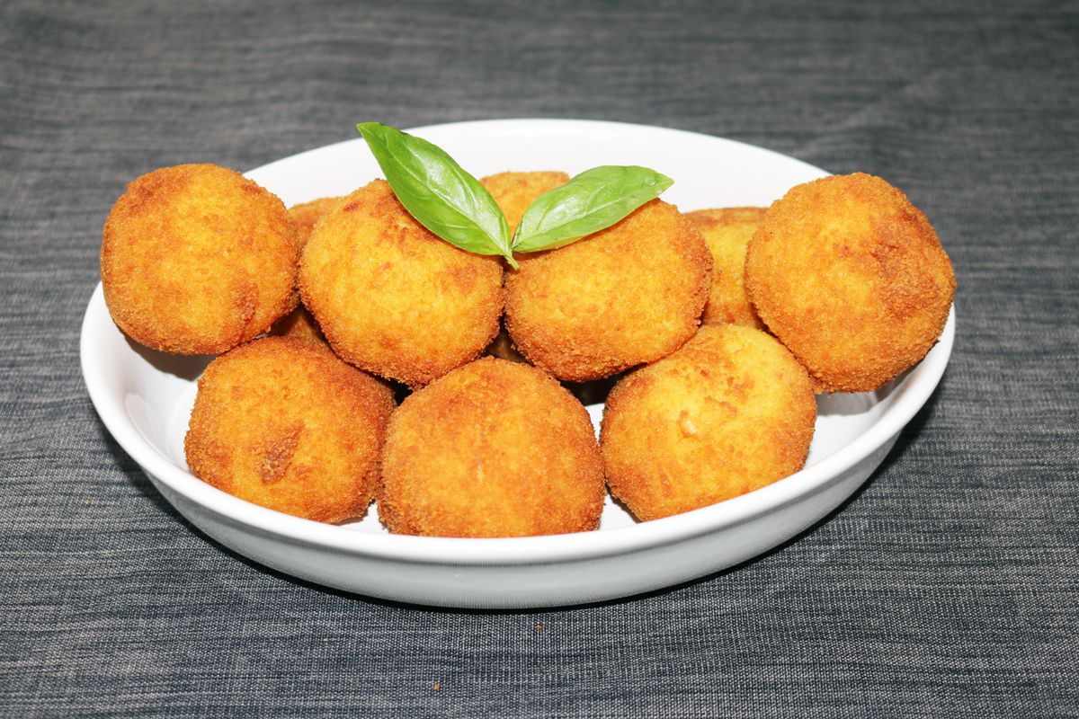 Arancini: Sizilianische Reisbällchen - Vorspeisen &amp; Suppen ...