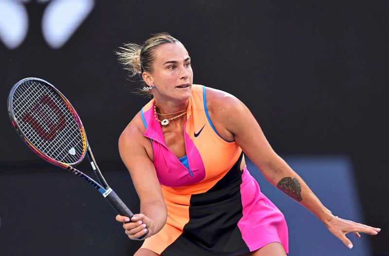 Alcaraz und Sabalenka ohne Probleme in zweiter Runde der Australian Open