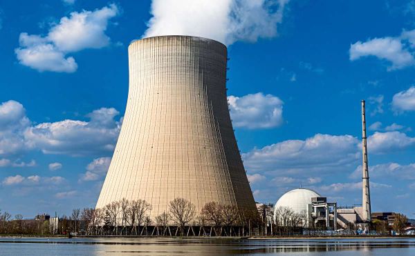 Meta-sucht-Entwickler-f-r-Bau-eigener-Atomkraftreaktoren