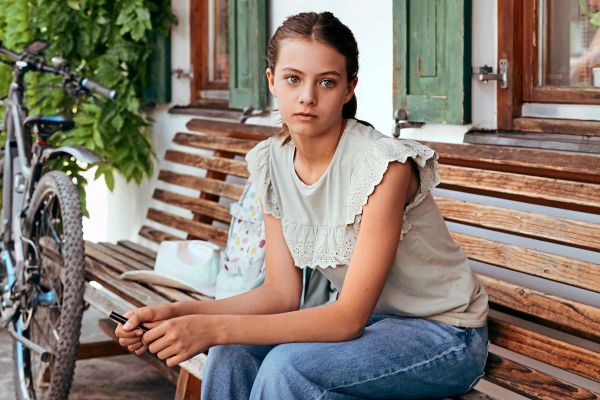 -Der-Bergdoktor-geht-in-19-Staffel-Schauspielerin-Ylvi-Unertl-ist-gespannt