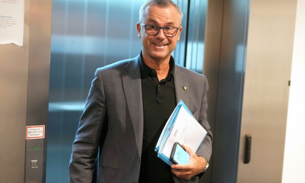 Dritter Nationalratspräsident Hofer gegen 3G-Regel im Parlament