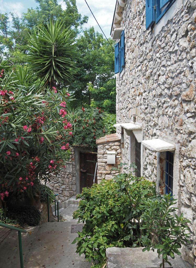 Ein Steinhaus auf der kroatischen Insel Susak