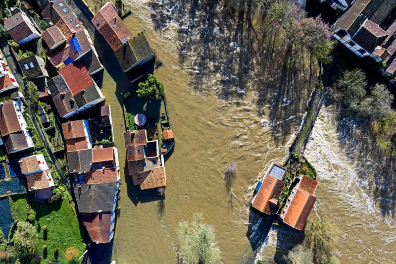 Sturm Nils in Frankreich und Spanien: Insgesamt drei Tote