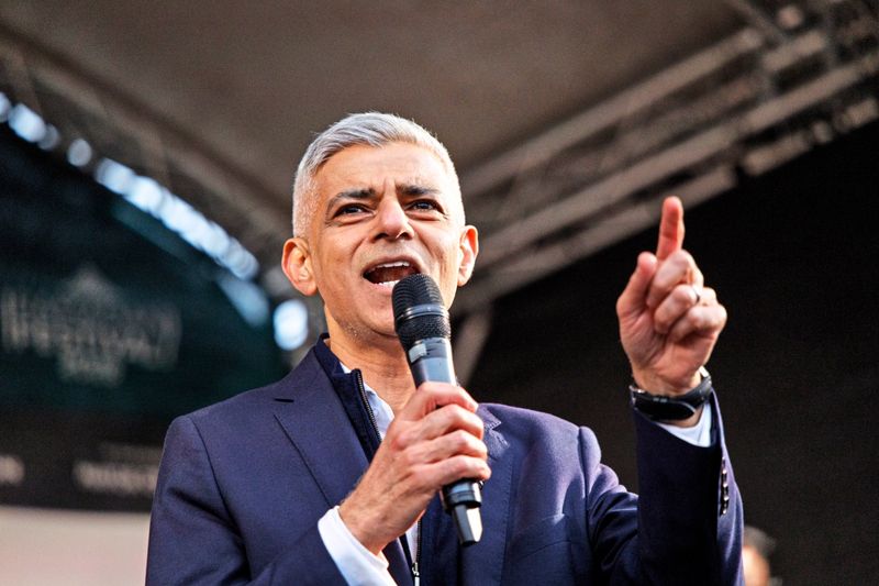 Bürgermeister Khan blockiert Palantir-Deal von Londoner Polizei