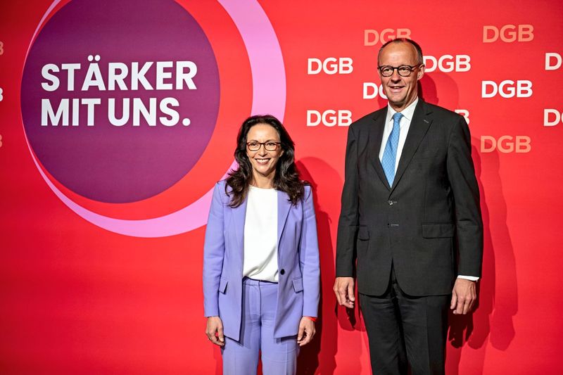 Vor Merz' erstem Gipfel mit den deutschen Sozialpartnern her