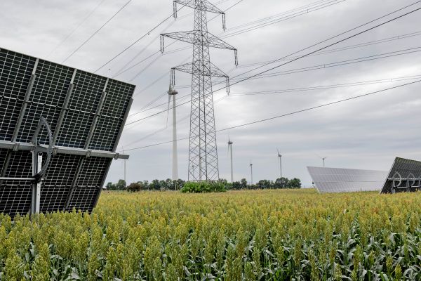 Neuer-Tarif-Energiefirma-bietet-Gratisstrom-zur-Happy-Hour-in-warmen-Monaten-an