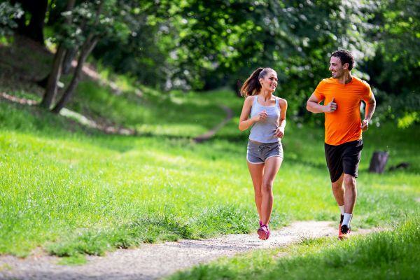 Trainieren-bei-30-Grad-So-bleibt-man-im-Sommer-fit