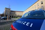 15 Monate alten Sohn erwürgt: 16 Jahre Haft für Mutter in Krems Der Schuldspruch wegen Mordes ist nicht rechtskräftig. Kernthema im Prozess war die Frage nach der Zurechnungsfähigkeit, die von den Geschworenen letztlich bejaht wurde