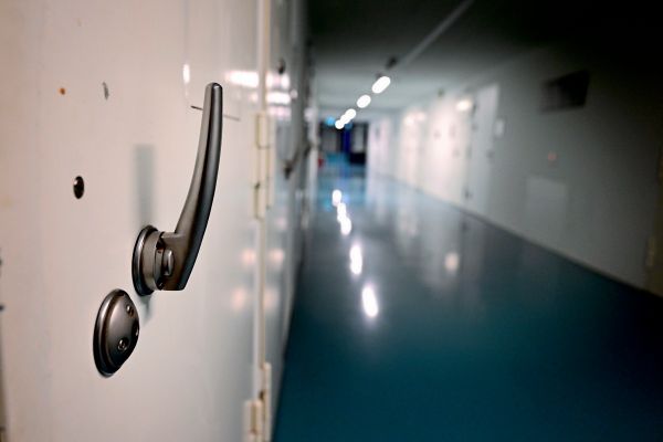 Regierung-will-ausl-ndische-H-ftlinge-verst-rkt-in-Heimat-entlassen-