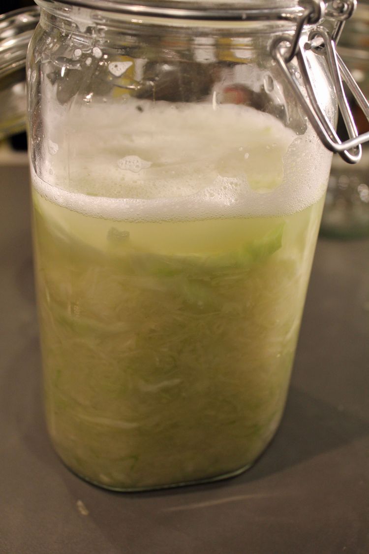 Weihnachtsmenü, Teil 1: Selbstgemachtes Sauerkraut - Weihnachten ...