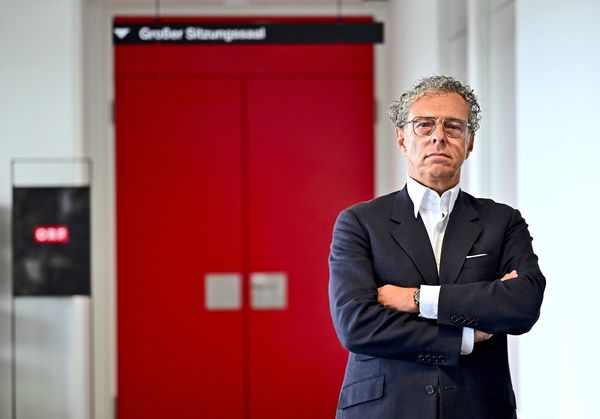 ORF-Stiftungsratschef-Lederer-sieht-General-Pig-an-niemandes-G-ngelband-
