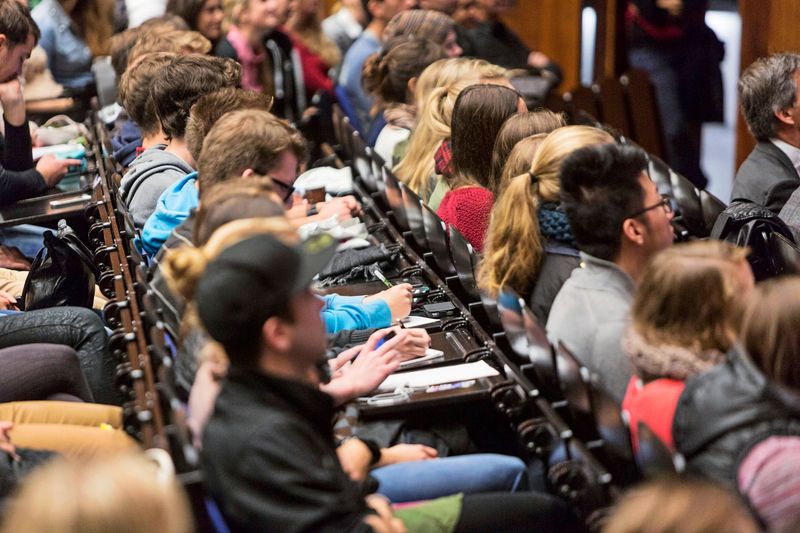 Spitzen-Unis ohne elitäres Gehabe? Österreich soll Hochschulen neu aufstellen