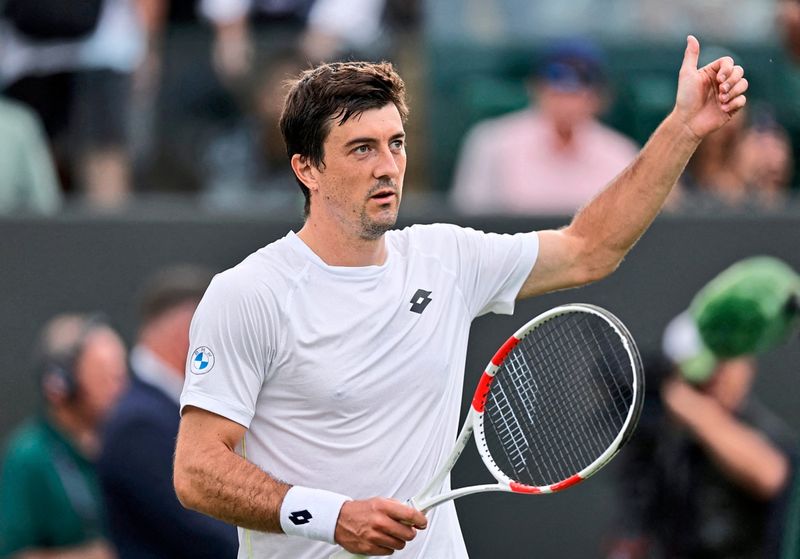 Im "Tunnelmodus": Ofner bezwingt Paul in zweiter Wimbledon-Runde