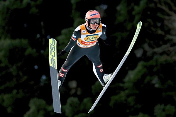Skispringer-Kraft-holte-in-Oberstdorf-seinen-40-Weltcup-Sieg