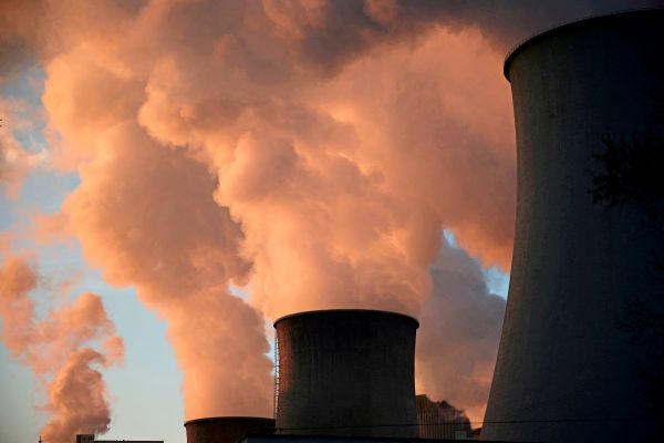 R-ckkehr-zur-Kohle-Banken-finanzieren-weltweit-die-Industrie-wieder-st-rker