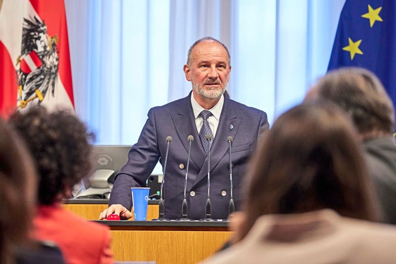 Blauer Bundesratspräsident lädt Klimawandel-Relativierer zu Umweltdiskussion ins Parlament