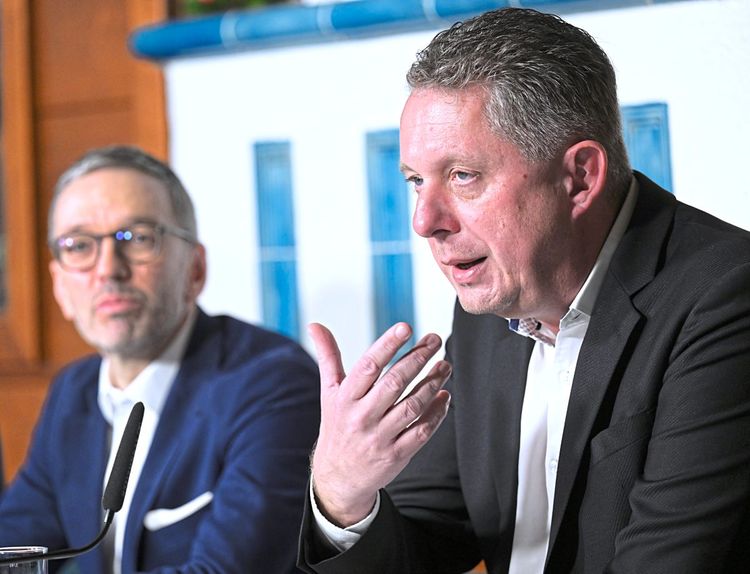 Petschnig wieder zum Obmann der FPÖ Burgenland gewählt