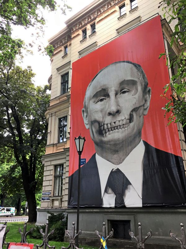 russland-von-innen-und-au-en-neue-b-cher-ber-ein-bedrohliches-regime