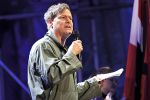 Die misslungene Entzauberung des Demokratiefeindes Peter Thiel Thiels Auftritt bei den Festwochen wurde zwar wieder abgesagt. Er hatte aber ausreichend Gelegenheit, seine kruden Thesen an die Öffentlichkeit zu tragen