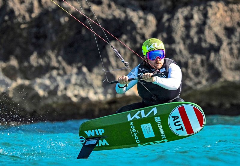 Olympiasieger Bontus überzeugt bei Comeback-Regatta als Dritter