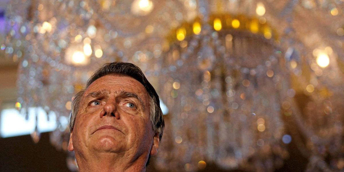 “Former Brazilian President Jair Bolsonaro’s House Searched for Fake Vaccination Certificates”