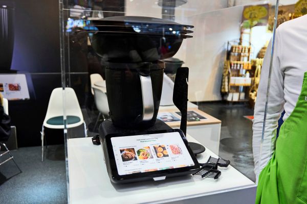 Warum-verkauft-sich-der-Thermomix-trotz-Konsumkrise-besser-denn-je-