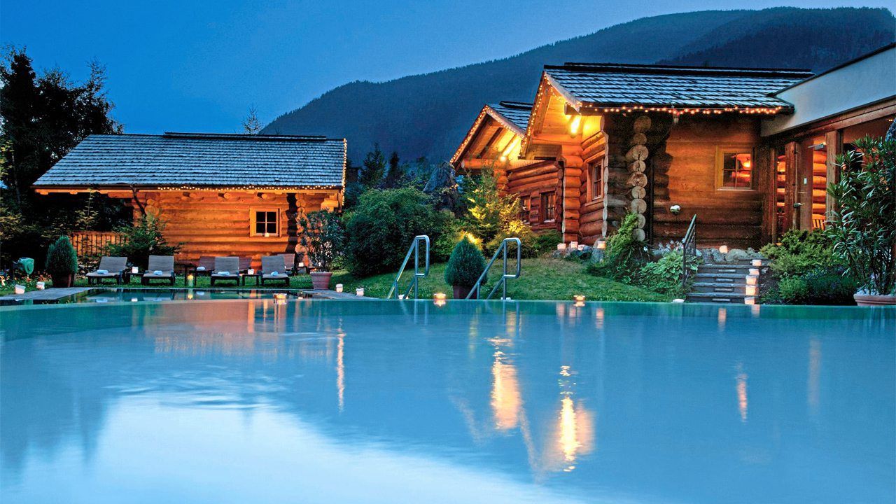 Die zehn besten Wellnesshotels mit Thermalwasser in Österreich - Reisen ...