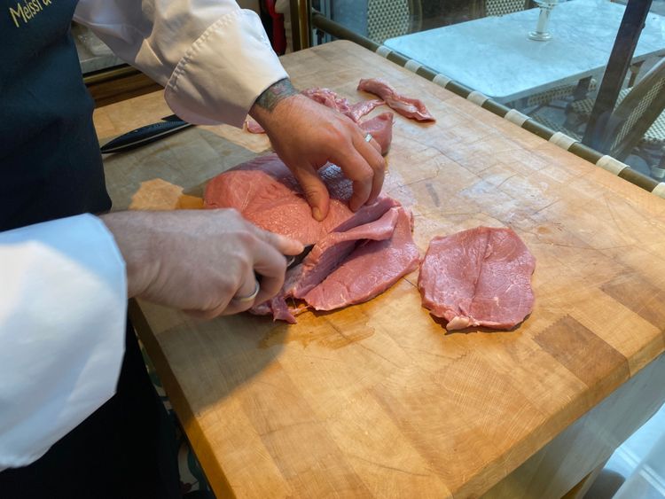 Wie macht man das perfekte Wiener Schnitzel Anleitung Tipps