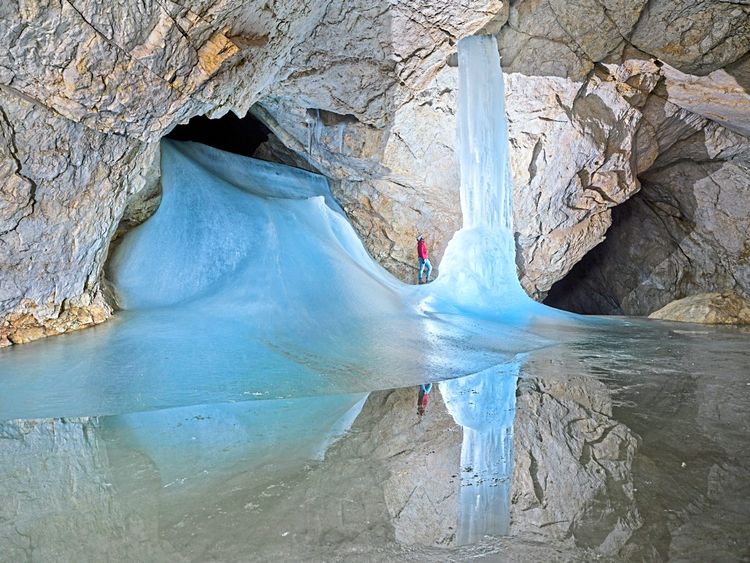 Eishöhle, Eisriesenwelt