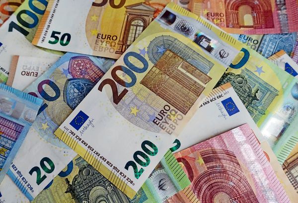 Von-Hundesteuer-bis-Mozartverk-ufer-Wien-erh-ht-zahlreiche-Geb-hren