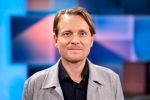 "Herr Klein, warum haben Sie den Großteil Ihres Vermögens verschenkt?"
