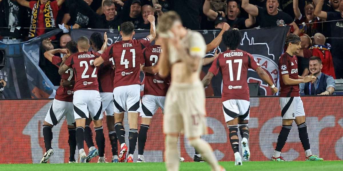 Salzburg’s Chilly Opening: A 0-3 Defeat Against Sparta Prague in Champions League Showdown