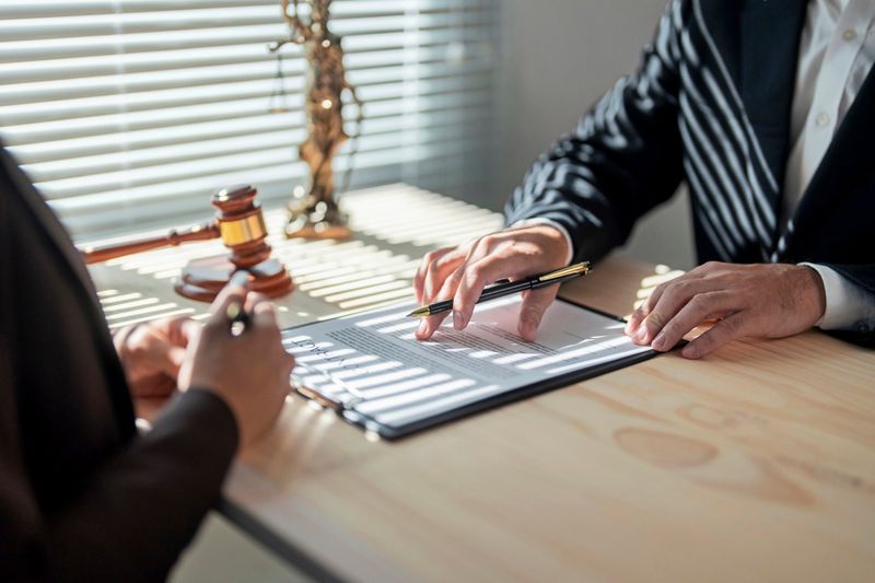 Anwälte verbieten anderen Anwälten, ihre Schriftsätze mit KI zu bearbeiten – geht das?