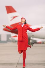 Neue AUA-Uniformen: Die rote Strumpfhose bleibt