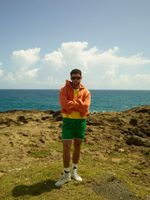 Zieh dich an wie Bad Bunny: Haben knappe Männershorts ausgedient?