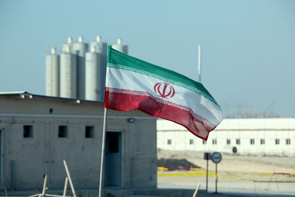 Iran-beginnt-mit-Bau-eines-neuen-Atomkraftwerks