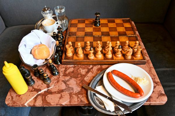 Schach-macht-s-chtig-ber-eine-Welt-voller-S-ufer