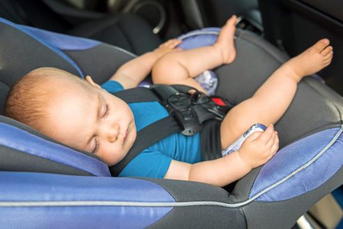 Die richtige Kindersicherung im Auto - gesetzliche Bestimmungen