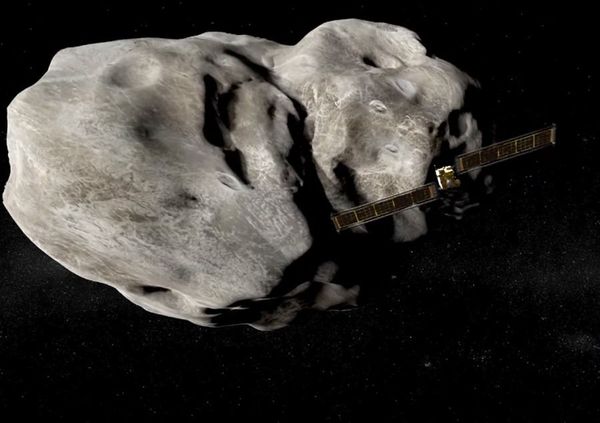 Gelungene-Asteroidenabwehr-und-robuste-Flugzeugfl-gel